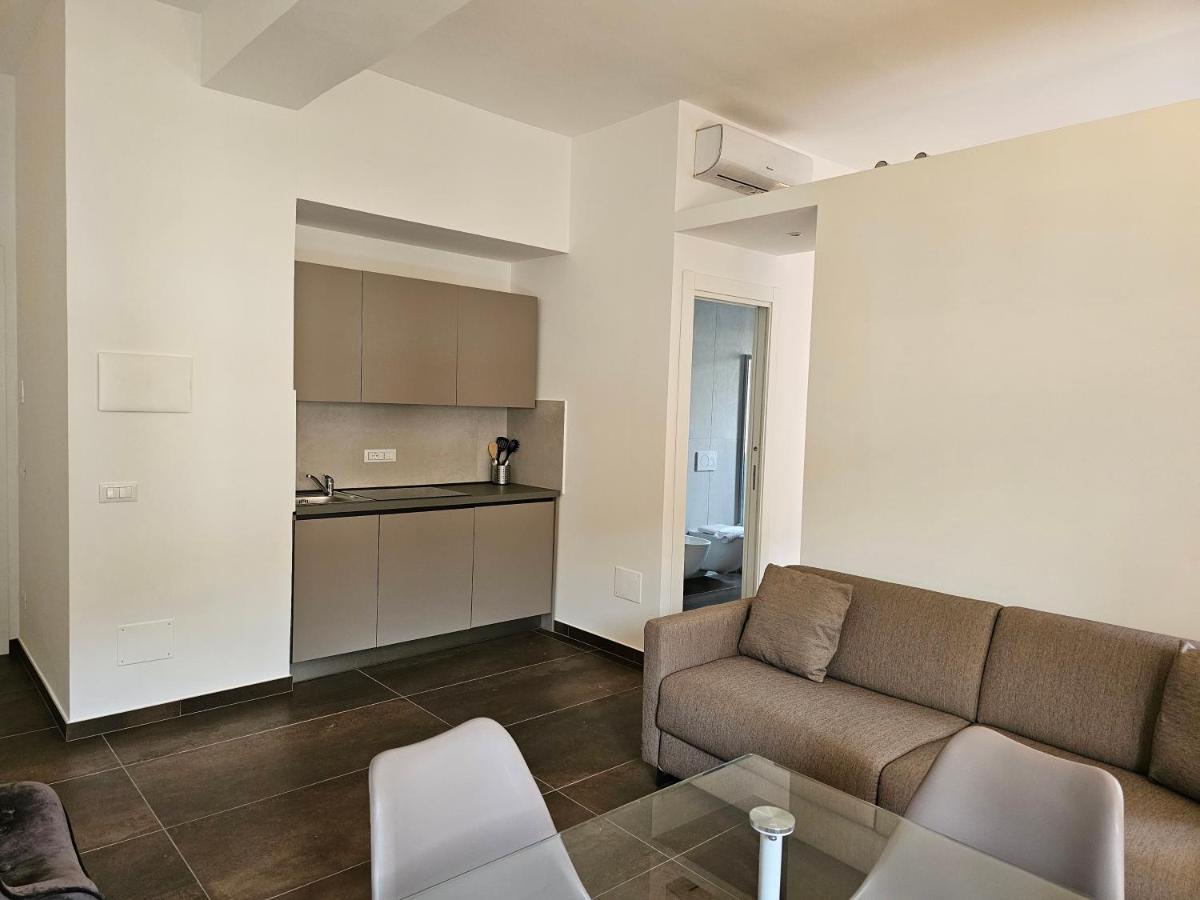 Residenza Atena 비보 발렌티아 마리나 외부 사진
